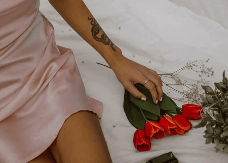 7 Valentine's Day Gifts to Light Up the Night