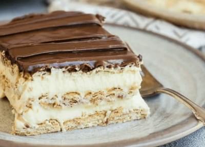 How to Make a Cannabis-Infused No-Bake Chocolate E'Clair Cake