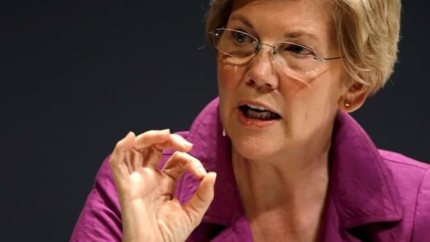 Elizabeth Warren asks CDC to consider legal marijuana as alternative painkiller