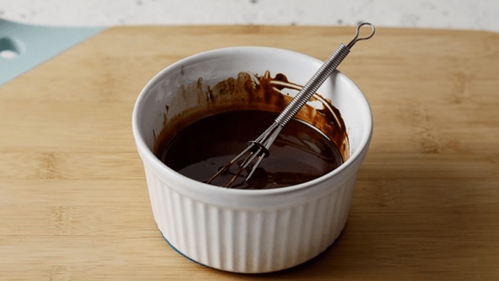 Homemade Chocolate Body Paint - Recipes with Essential Oils