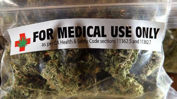 Medical pot patients urge Tacoma council to keep marijuana shops open
