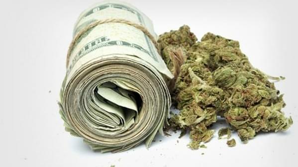 Proposed bill would give marijuana businesses access to federal banking services