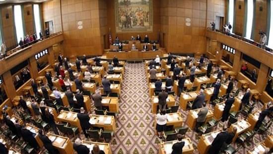 Proposed marijuana sales tax unveiled by Oregon Legislators