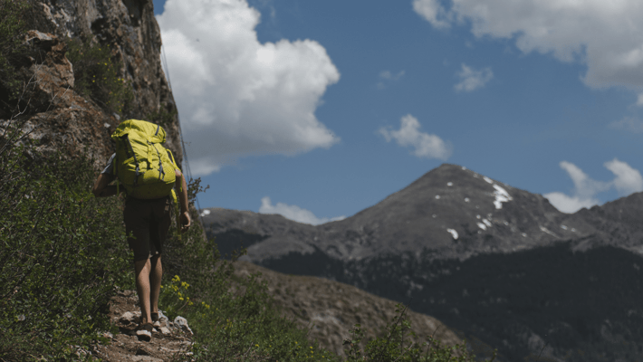 Top 5 Strains to Smoke on a Hike in Colorado 