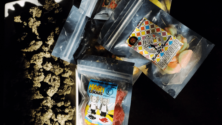 What's the Difference Between Smoking Cannabis vs. Eating Edibles
