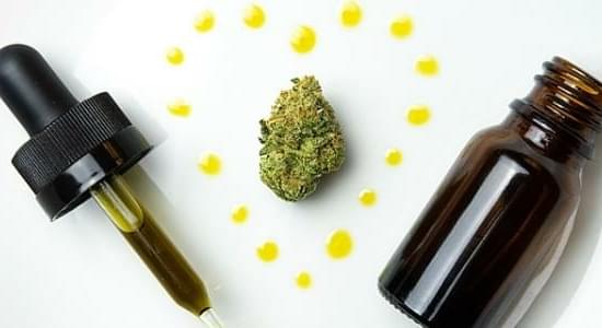 What are Cannabis Tinctures and How to Make Them