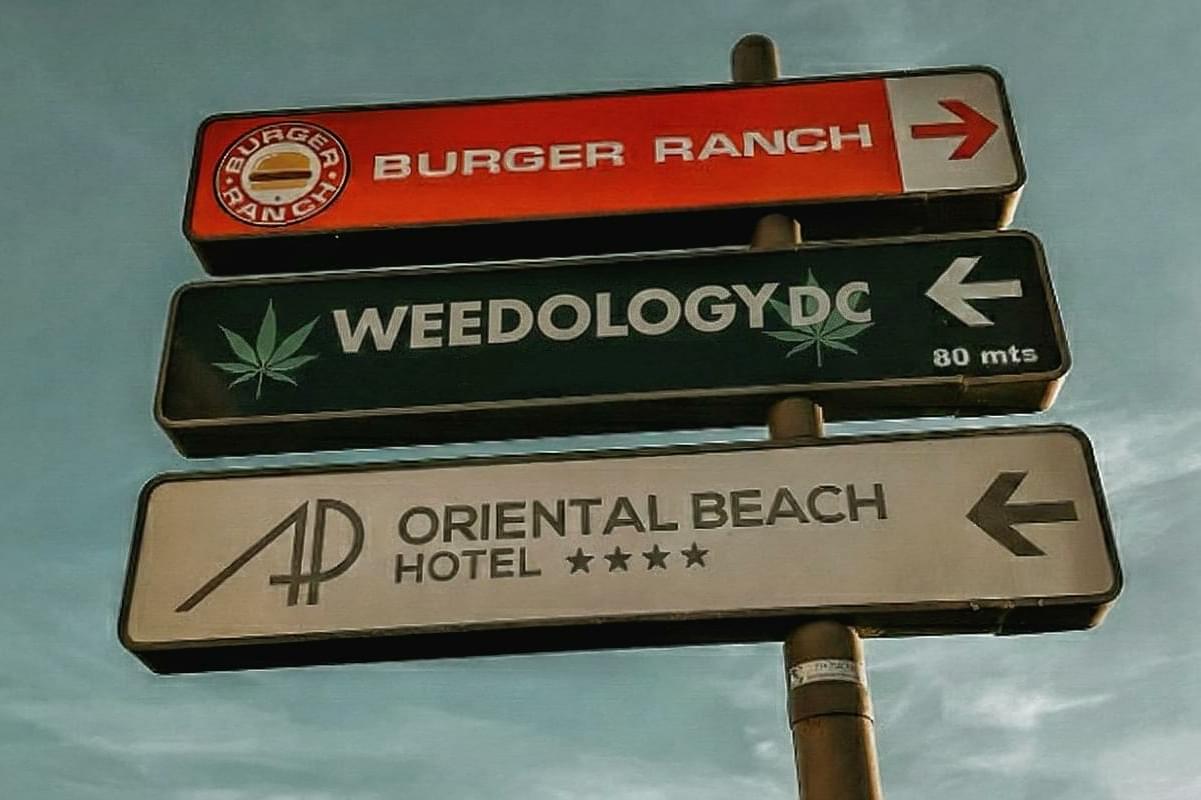 ANY 4oz Premium Indoor get 2 free pre rolls