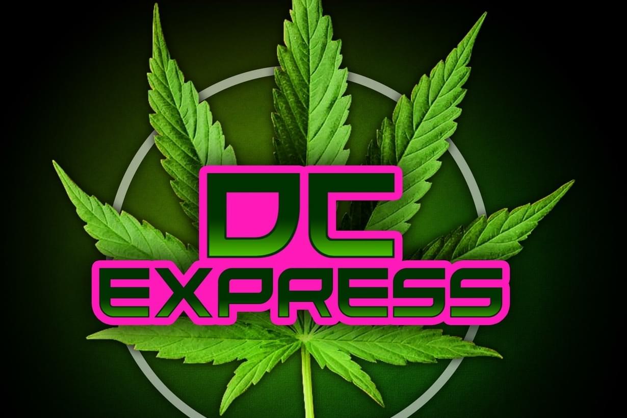 $100 - 2 half's Topshelf