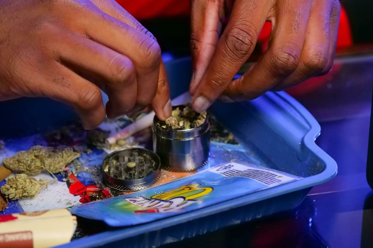 1lb  Shake - FREE Delivery