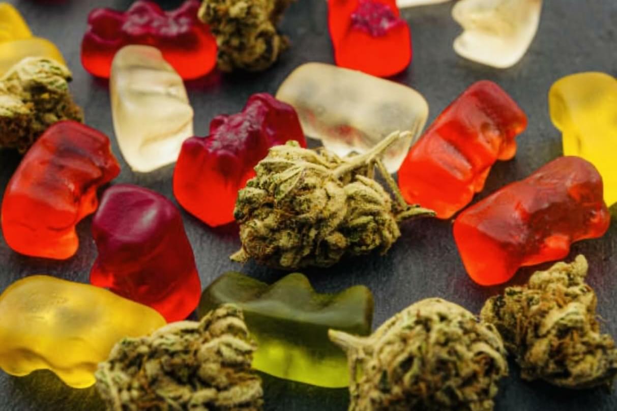 $500 For 35 edibles  or 6 for $100