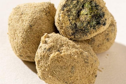 $150 - 10gm Moon Rocks , 20gm for $280