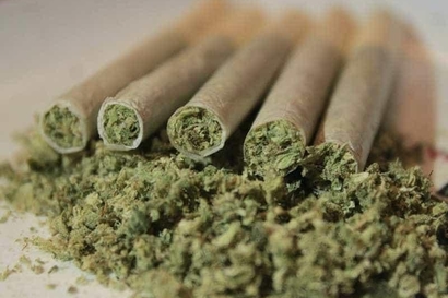 2 halfs AA, 2 prerolls just $120