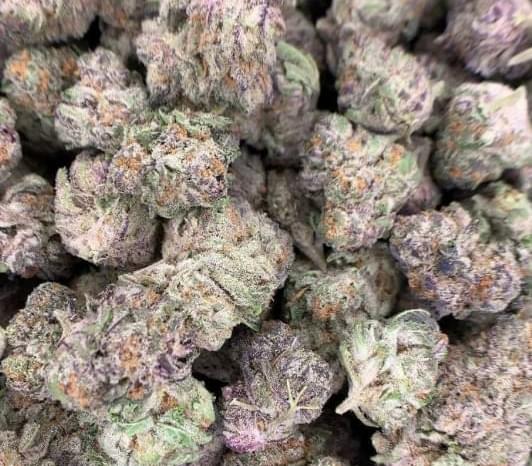 $220 for 1oz exotic &1oz top shelf +1/2 shake