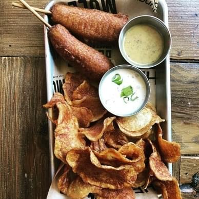 Anchor Down Draft & Dog