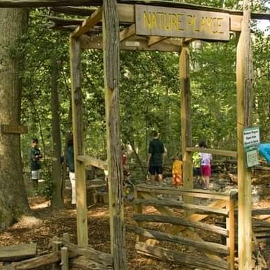 Hidden Oaks Nature Center