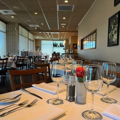 Kincaid Grill and Wine Bar