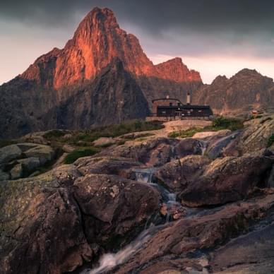 Take a Day Trip to the Drumheller Badlands