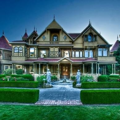 Winchester Mystery House
