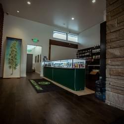 american-mary-ballard-wa-marijuana-dispensary-products.jpg