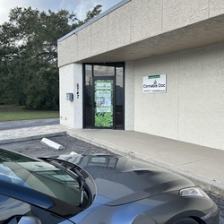 Cannabis Doc Zephyrhills Exterior.jpg