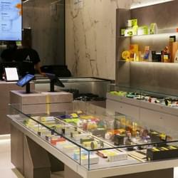 Ashario centerpoint mall- Cannabis store north york.jpg