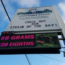 puff n chill store sign.jpg