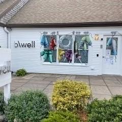 b\wellThumbnail Image