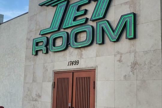 Jet Room - Adelanto
