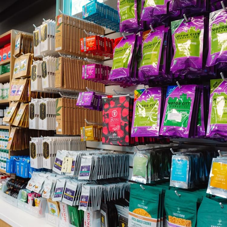 Exclusive Kalamazoo 01.jpg