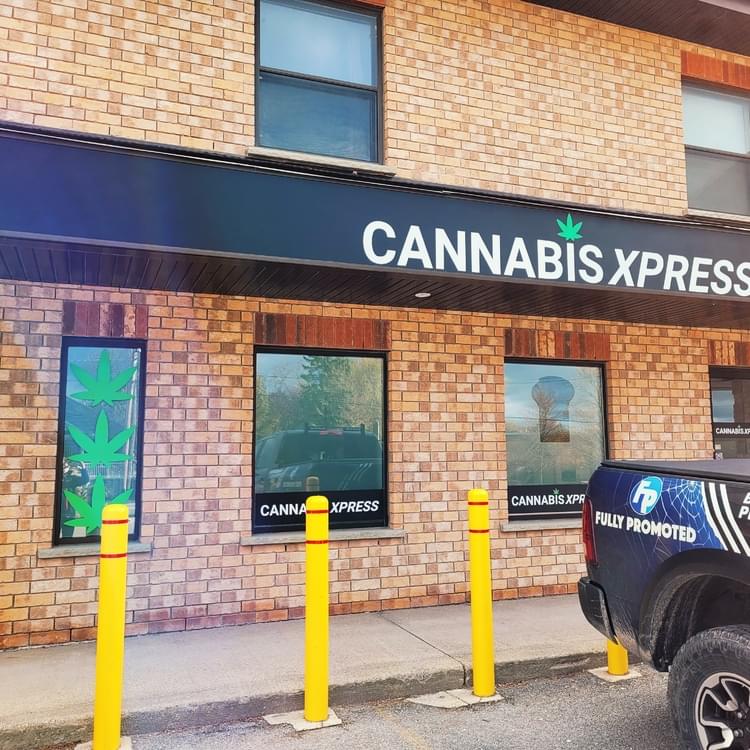 CANNABIS XPRESS - Uxbridge - Exterior #2.jpg