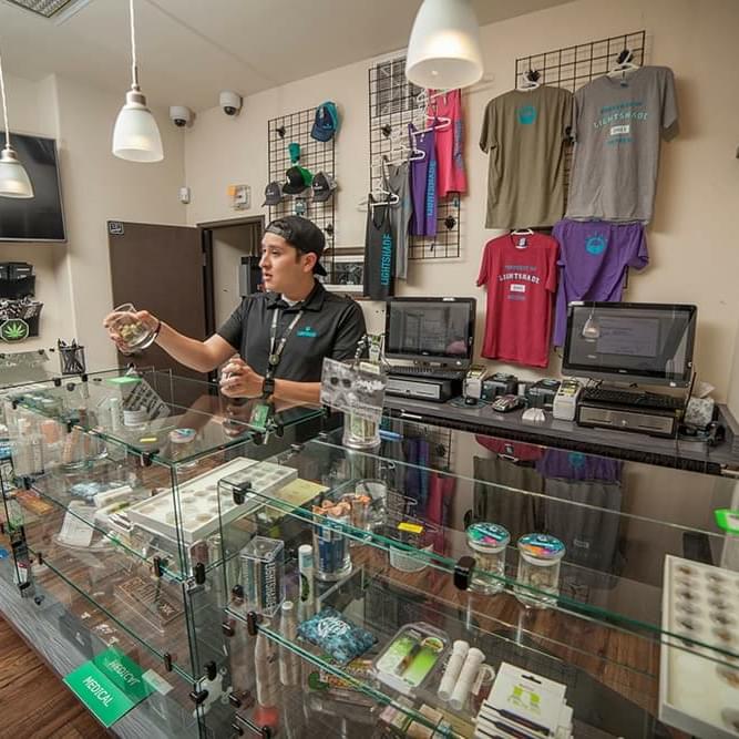 dispensary-denver-lightshade-peoria-5.jpg