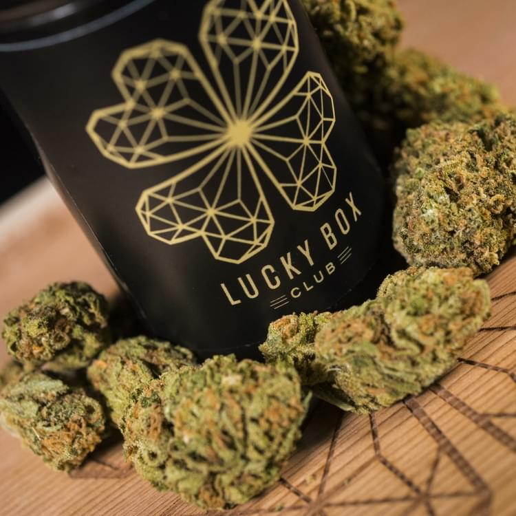 Lucky Box Club - Green Crack Flowers
