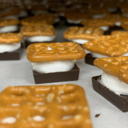 THE NAMELESS CO. - S'MORES STACK PRETZEL BITES - 10pk