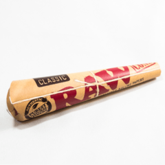 ROLLING PAPERS - RAW CONES CLASSIC 1 1/4