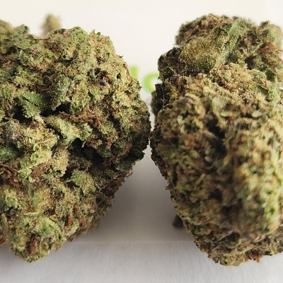 Monster Cake - A+ Topshelf